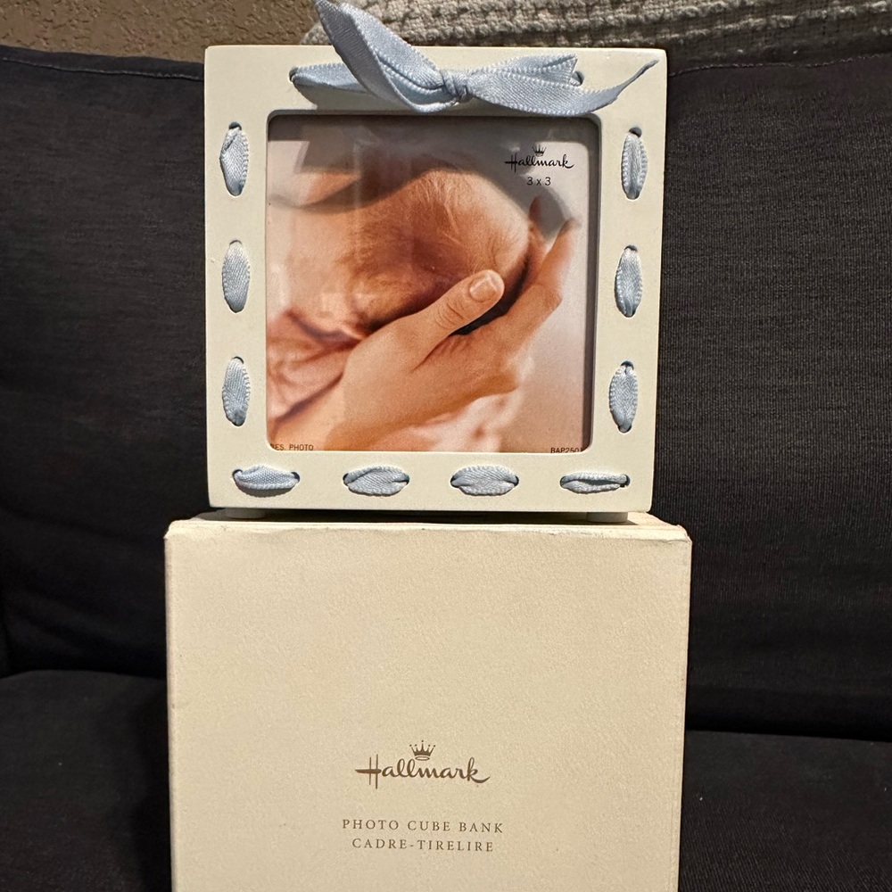 Hallmark Photo Cube